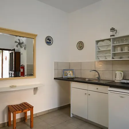 Apartament Galini View & *